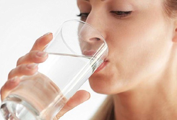 Hãy uống nước theo “thời gian biểu” này để da căng mịn, đẩy lùi lão hóa
