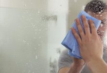 Cách làm gương nhà tắm sạch bóng chỉ bằng những nguyên liệu có sẵn trong gia đình