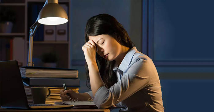 Những tác hại của việc thức khuya thường xuyên
