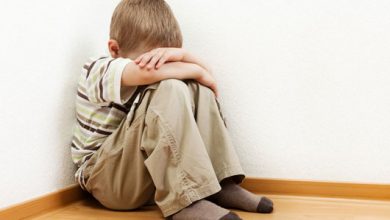 Những dấu hiệu cảnh báo sớm việc trẻ có khả năng mắc rối loạn tự kỷ