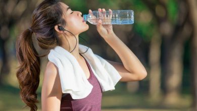 Uống nước đúng cách, đúng thời điểm cũng giúp bản giảm cân hiệu quả