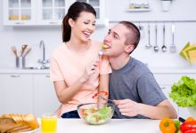 Thực phẩm nên ăn và 3 thực phẩm cần tránh để tăng sinh lý cho cả nam và nữ