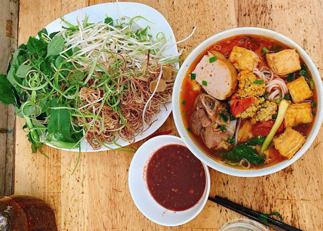 Việt Nam Ăn Chay Bếp Chay Thanh Nhẹ Bún riêu chay  Nghệ sĩ Đại Nghĩa  Stewed tomato rice noodle soup