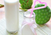 Cách làm sữa hạt sen thơm ngon, độc đáo, giải nhiệt cực tốt