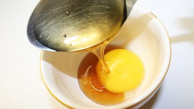 Bí quyết duy trì sự khỏe đẹp:Cách làm trứng gà ngâm mật ong