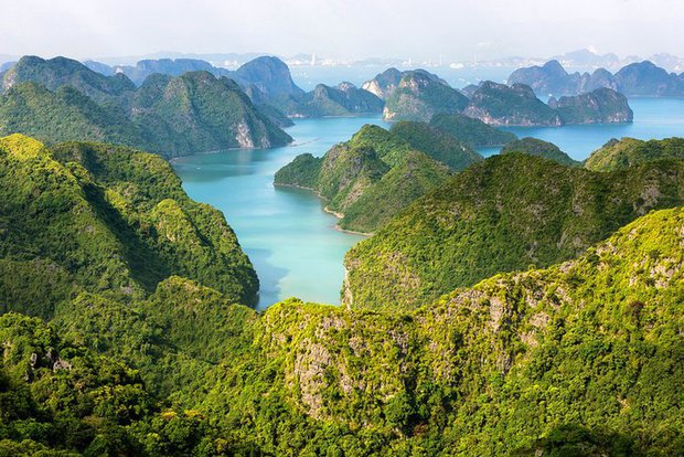 10 địa điểm du lịch nổi tiếng tại Việt Nam bạn không thể bỏ qua